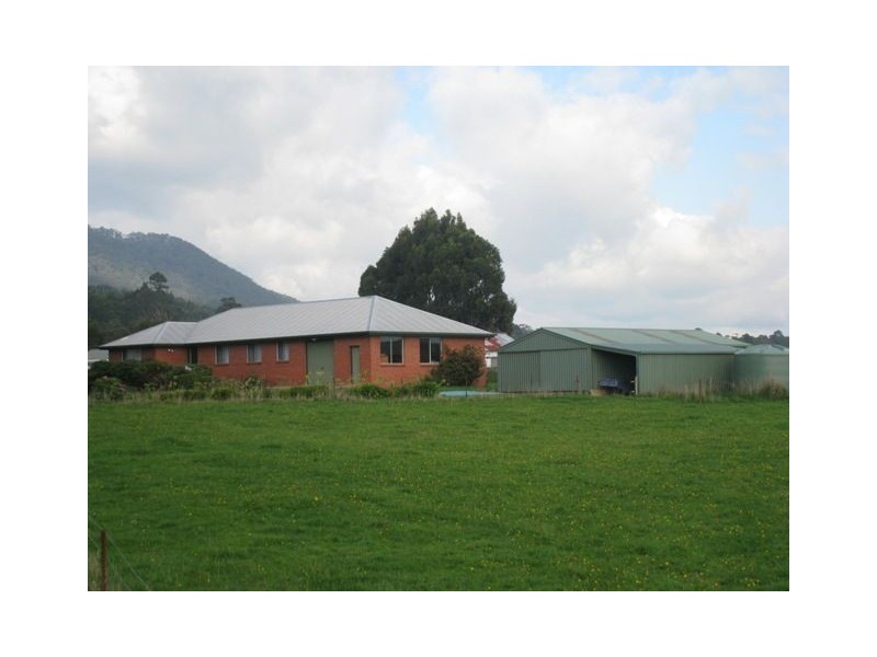 834 Ironcliffe Road, Penguin TAS 7316