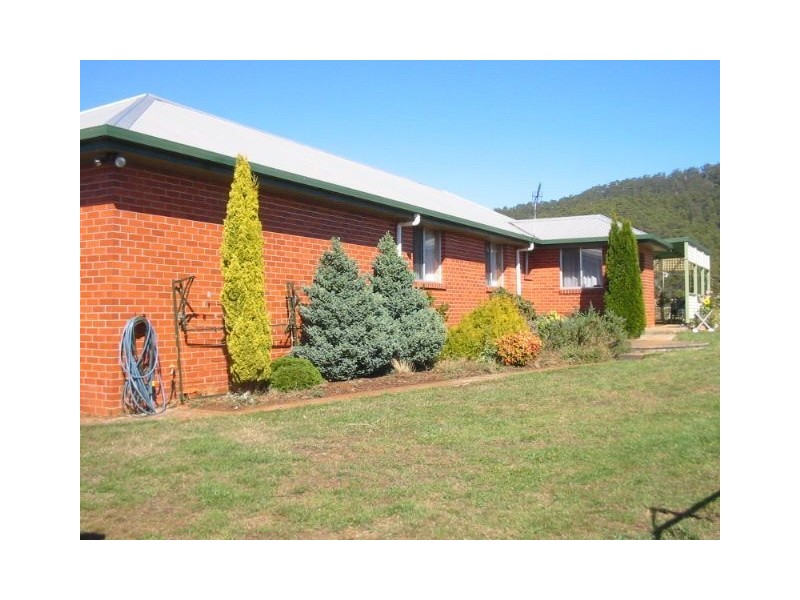 834 Ironcliffe Road, Penguin TAS 7316