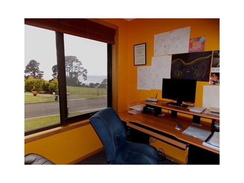 31 Westridge Road, Penguin TAS 7316