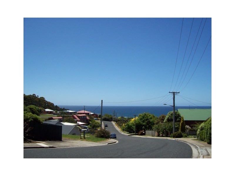 21 Kelvin Street, Penguin TAS 7316