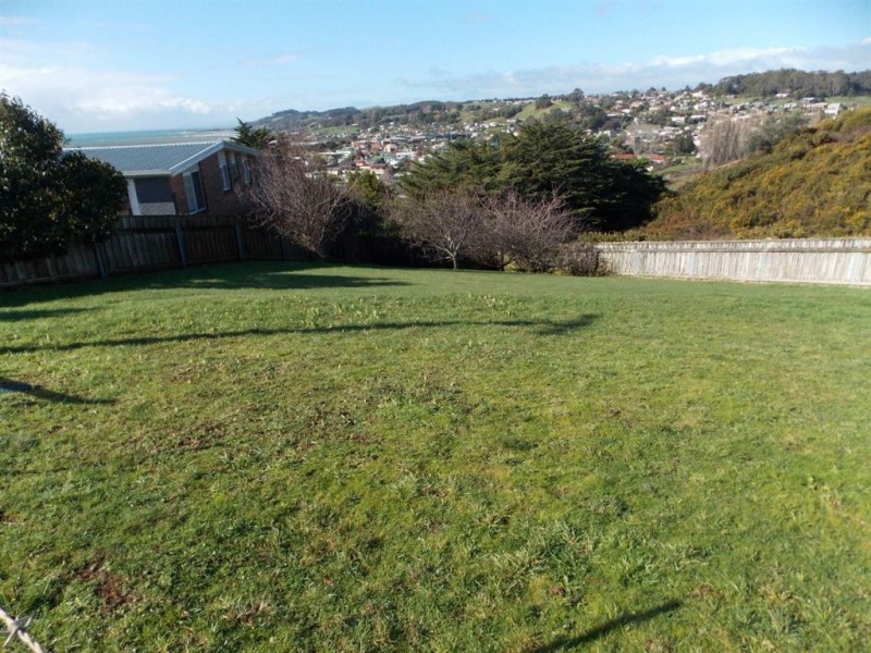 21 Kelvin Street, Penguin TAS 7316