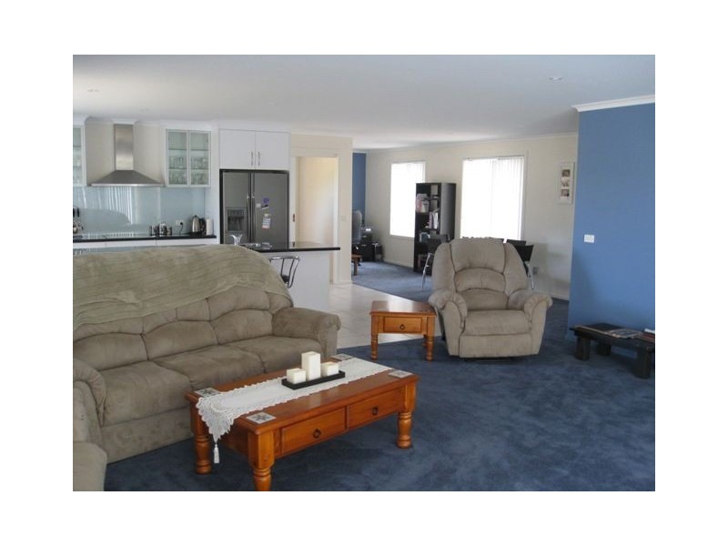 15 Dial Road, Penguin TAS 7316