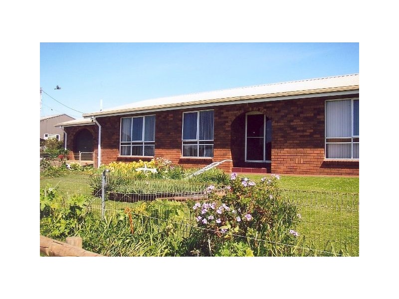 90 Pine Road, Penguin TAS 7316
