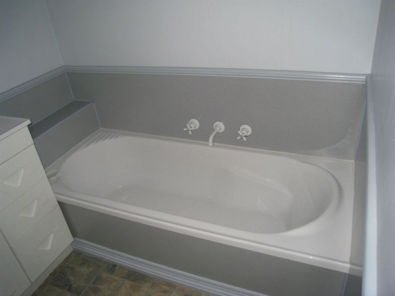 111 Main Road, Penguin TAS 7316