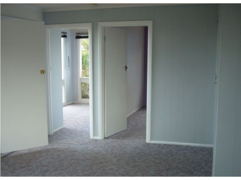 20 Elizabeth Street, Penguin TAS 7316