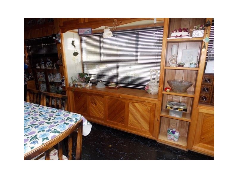 72 South Road, Penguin TAS 7316