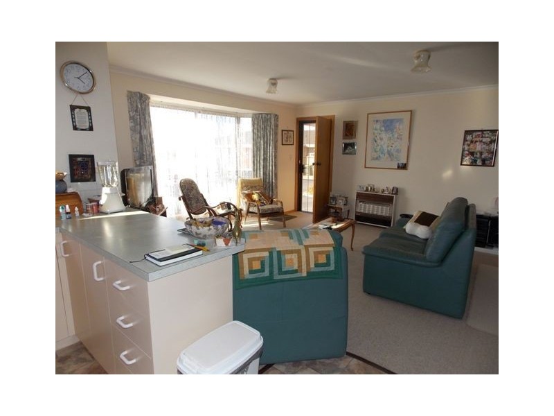 1/23A Ironcliffe Road, Penguin TAS 7316