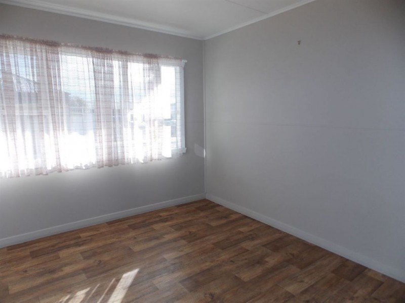 5 Dooley Street, Penguin TAS 7316