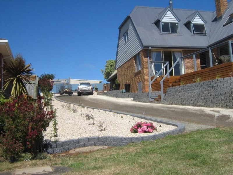 17 Westridge Road, Penguin TAS 7316