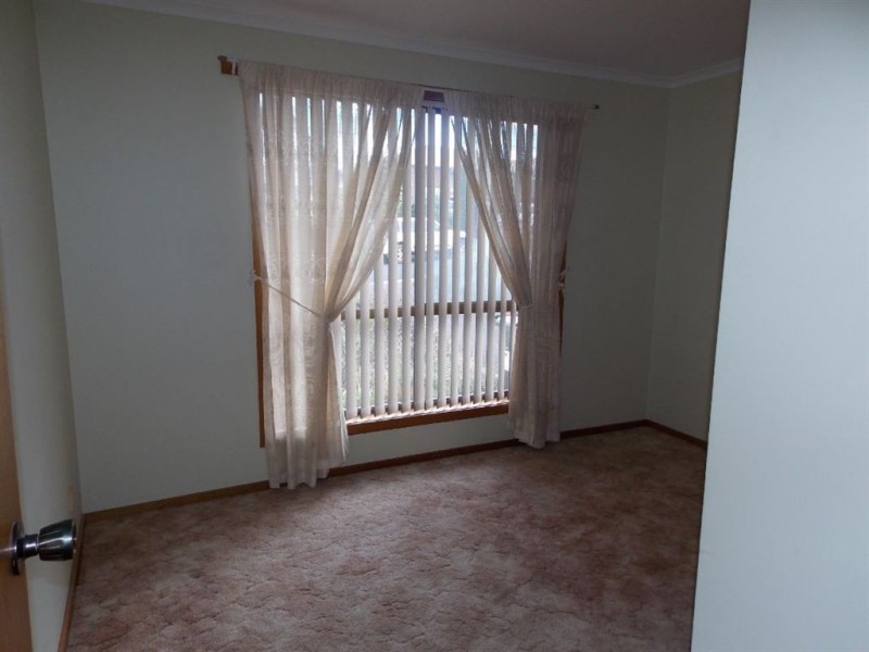 6 Commonwealth Court, Penguin TAS 7316