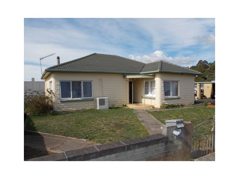 1/1 Kentish Street, Penguin TAS 7316
