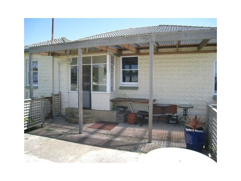 1/1 Kentish Street, Penguin TAS 7316