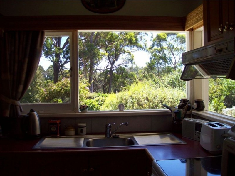 95 River Avenue, Heybridge TAS 7316