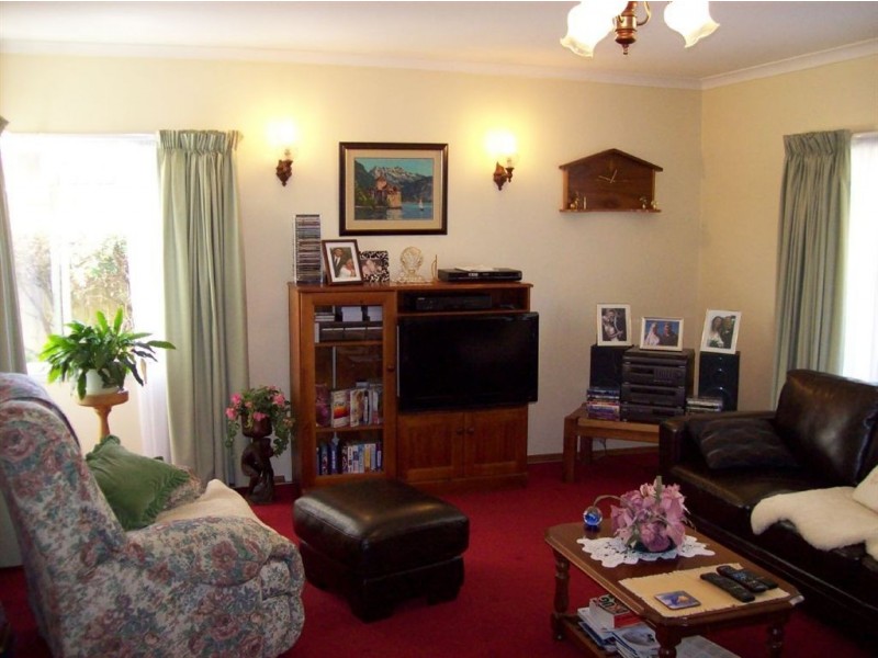 95 River Avenue, Heybridge TAS 7316