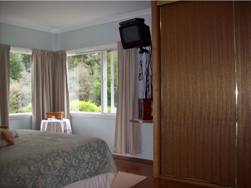 95 River Avenue, Heybridge TAS 7316