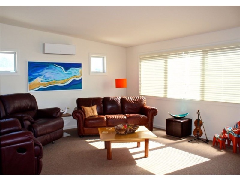 13 Bowman Drive, Penguin TAS 7316