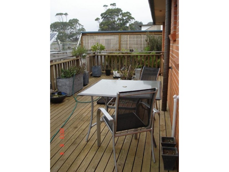 5 Pineleigh Street, Penguin TAS 7316