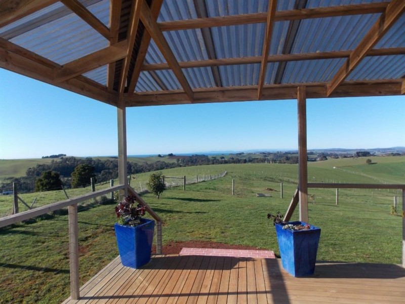 107 White Hills Road, Penguin TAS 7316