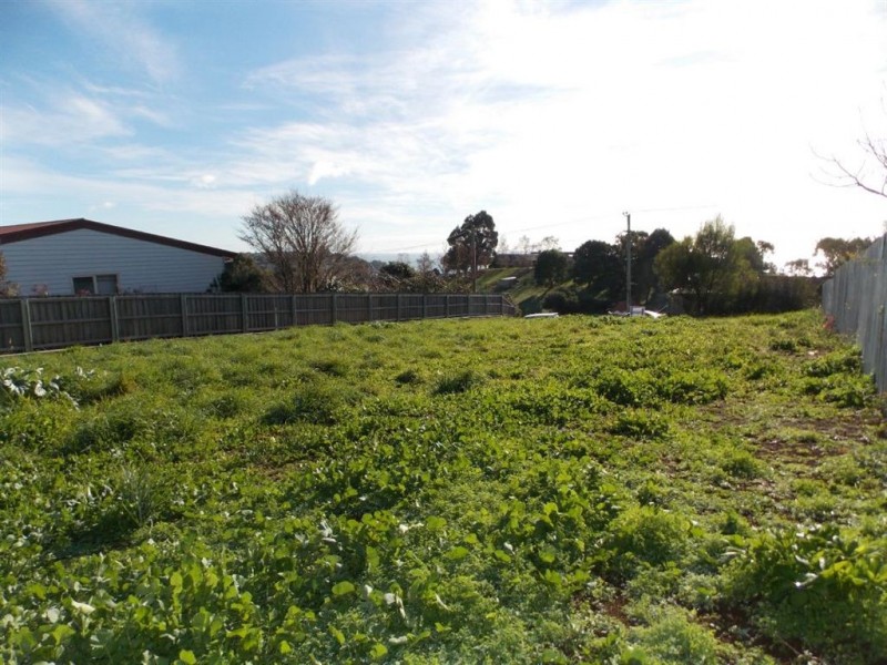 56 South Road, Penguin TAS 7316