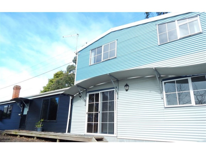 1A Main Road, Penguin TAS 7316