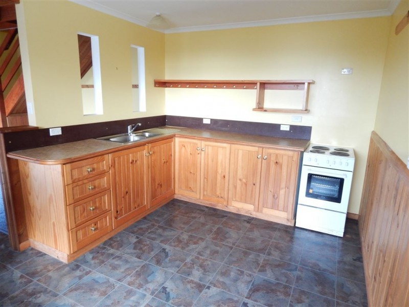 1A Main Road, Penguin TAS 7316