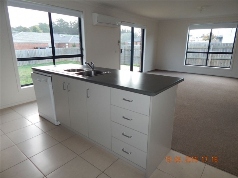 48 Berkshire Parade, Penguin TAS 7316