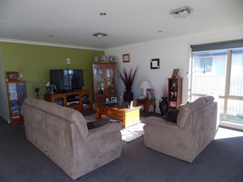 15 Hales Street, Penguin TAS 7316