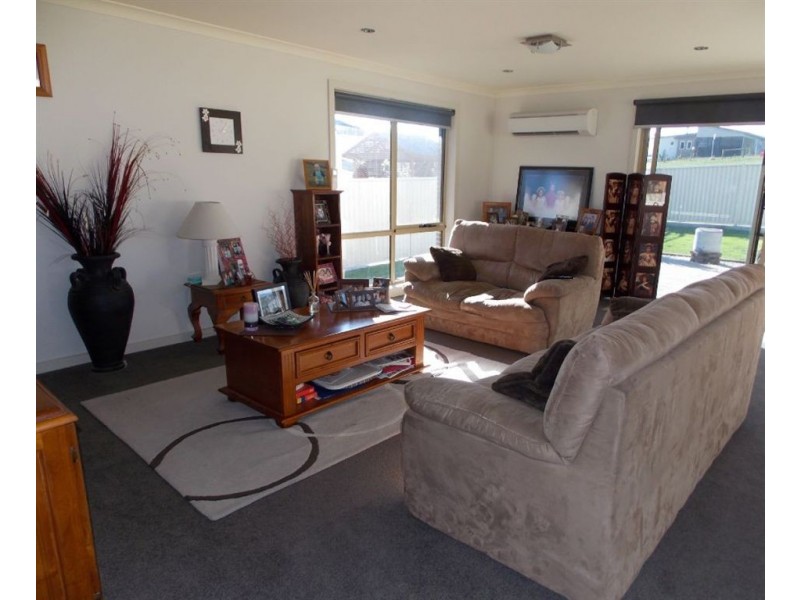 15 Hales Street, Penguin TAS 7316
