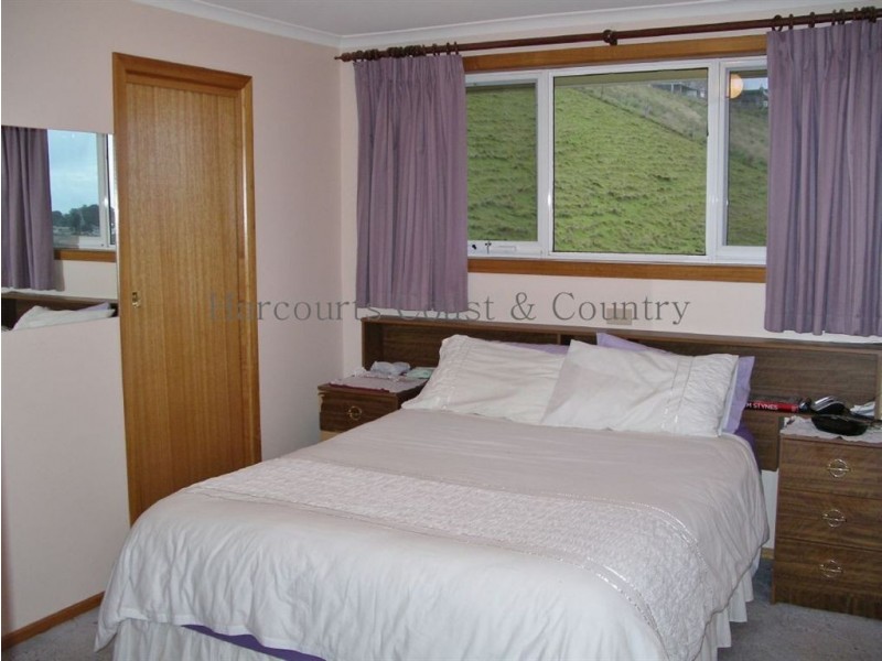 12 Kentish Street, Penguin TAS 7316