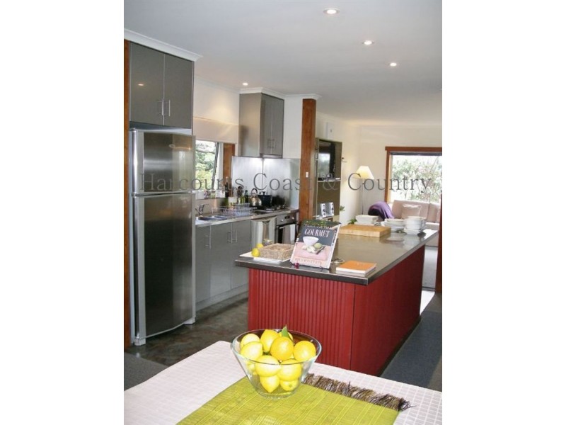 00 00, Somerset TAS 7322