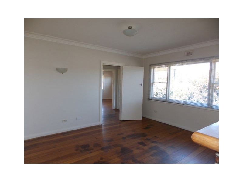 3 South Road, Penguin TAS 7316