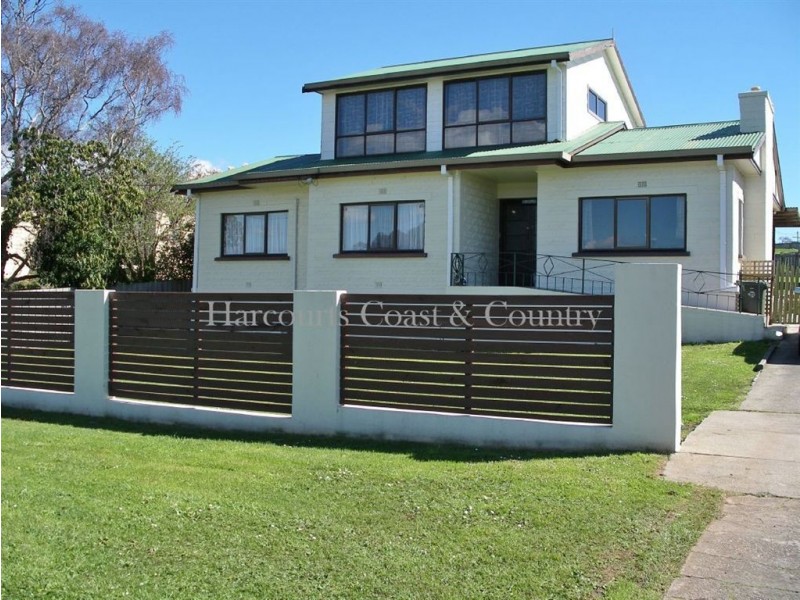 11 Rekuna Road, Penguin TAS 7316