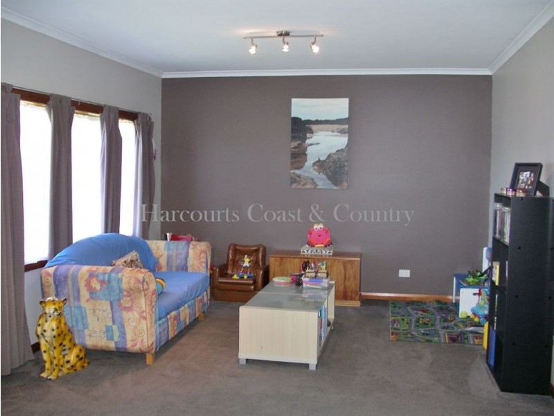 11 Rekuna Road, Penguin TAS 7316