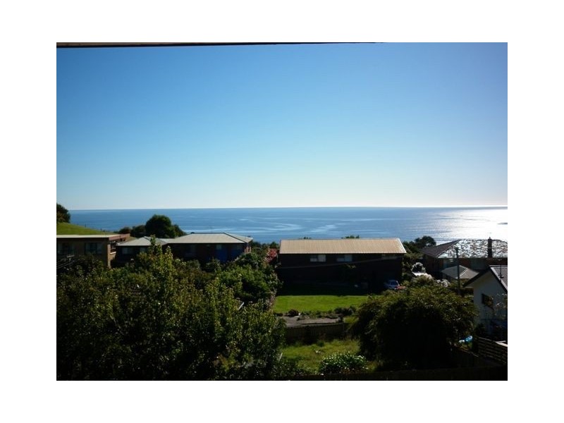 2 Adina Court, Penguin TAS 7316