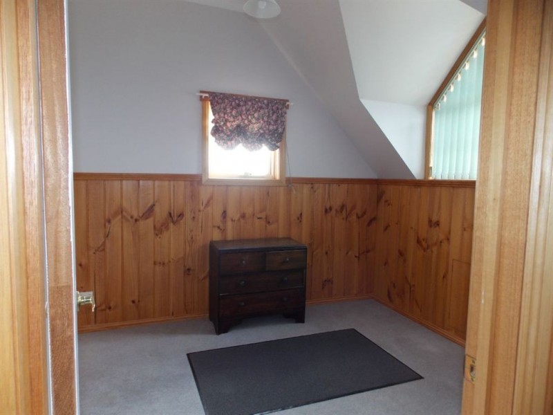 200 Main Road, Penguin TAS 7316