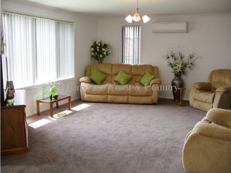 11 Crisling Place, Penguin TAS 7316