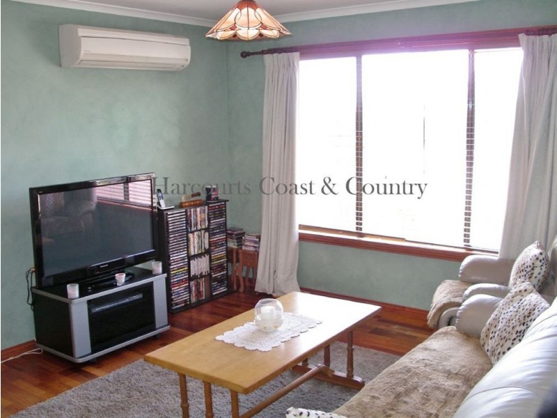 11 Sunset Lane, Penguin TAS 7316