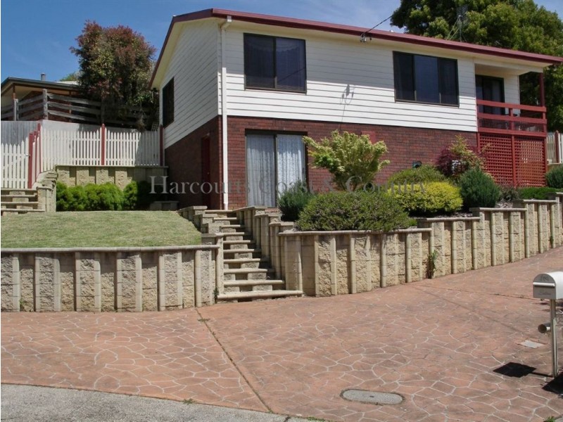 11 Sunset Lane, Penguin TAS 7316