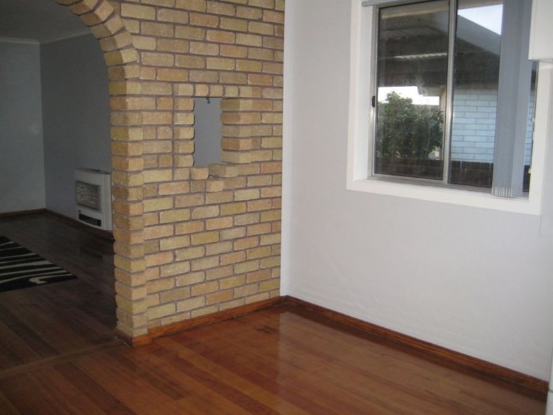 17 Yaxley Street, Penguin TAS 7316