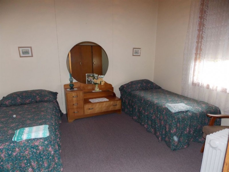 3 Braddon Street, Penguin TAS 7316