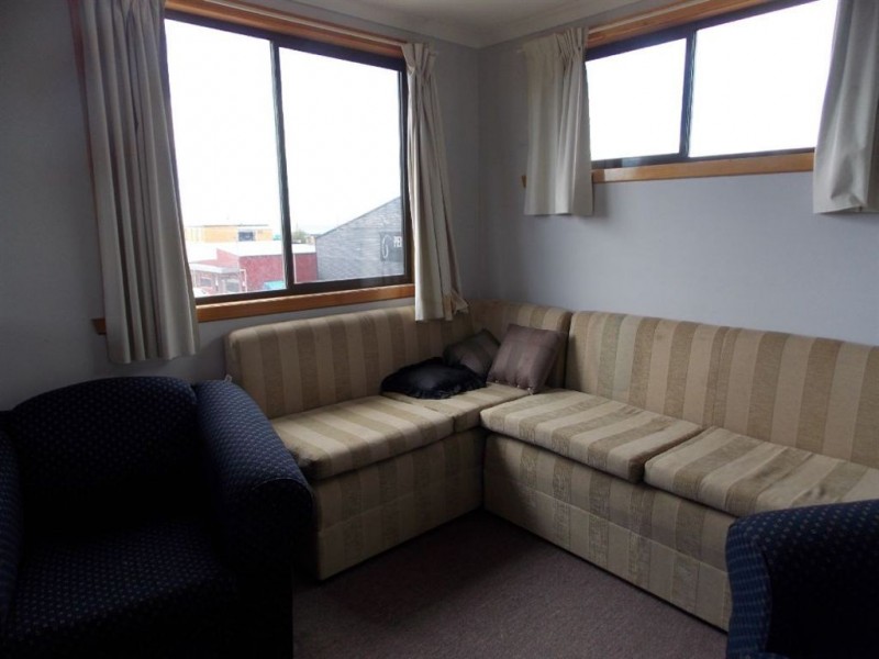 12 Arnold Street, Penguin TAS 7316