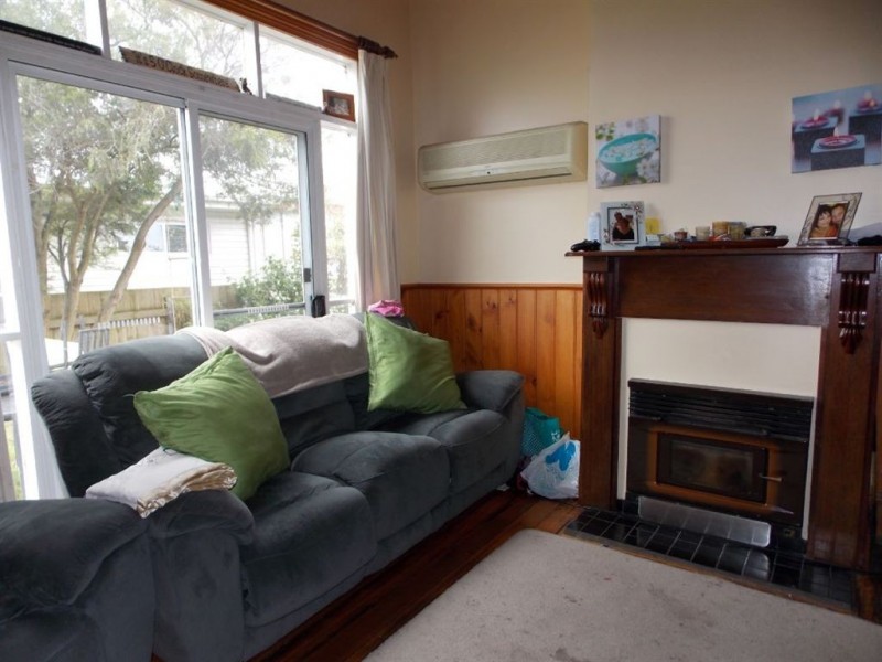 6 Ironcliffe Road, Penguin TAS 7316