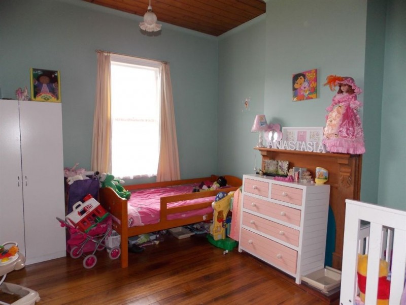 6 Ironcliffe Road, Penguin TAS 7316