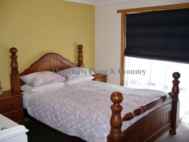 5 Adina Court, Penguin TAS 7316