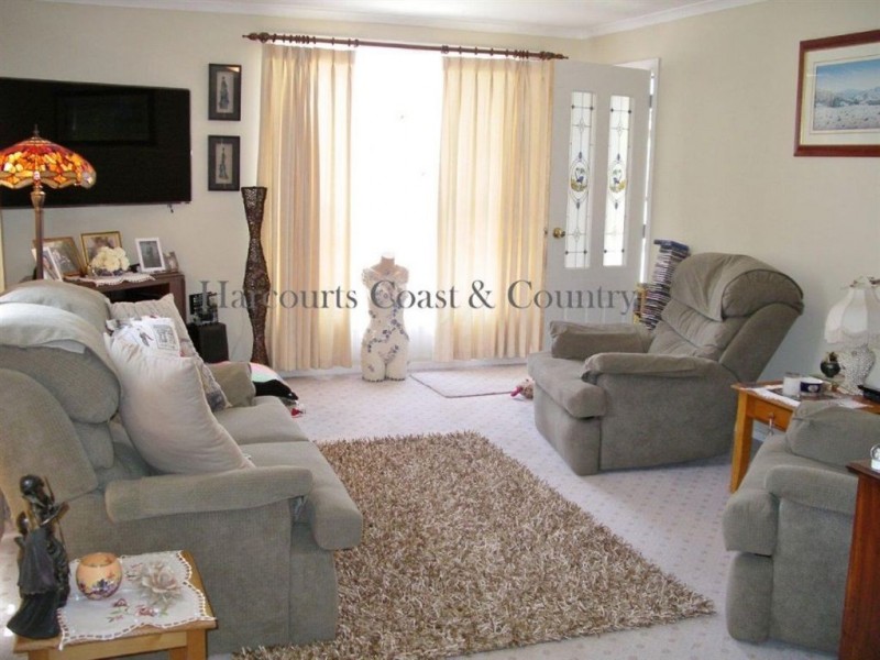 15 Olympic Court, Penguin TAS 7316