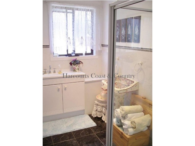 15 Olympic Court, Penguin TAS 7316