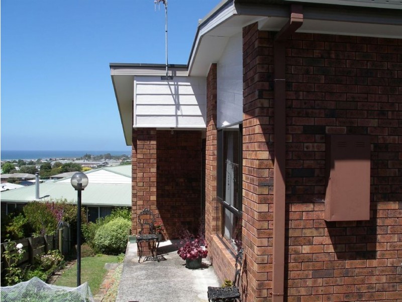 9/60 Lyons Street, Somerset TAS 7322