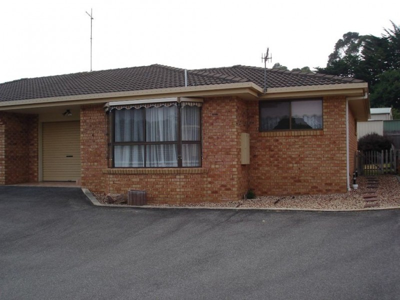 4/23A Ironcliffe Road, Penguin TAS 7316