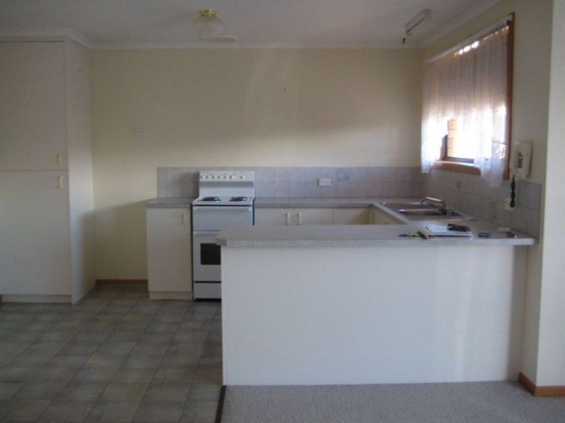 4/23A Ironcliffe Road, Penguin TAS 7316