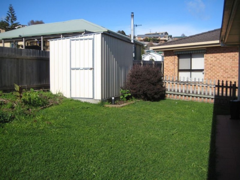 4/23A Ironcliffe Road, Penguin TAS 7316